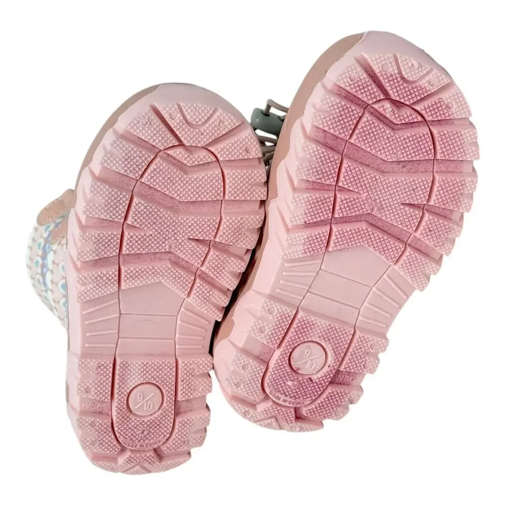 NEW Girls SNOW BOOTS 9/10 Fleece Line Pink Boot Winter Water Resist Hearts NWT
